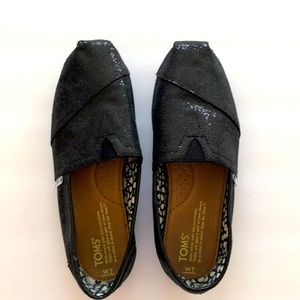 Women’s Toms Shoes